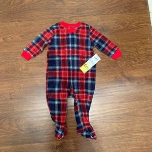 NWT Eddie Bauer flannel plaid footed sleeper, 6 mo